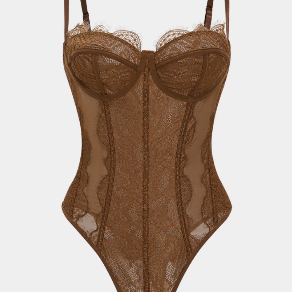 Elegant Lace Bodysuit - Brown